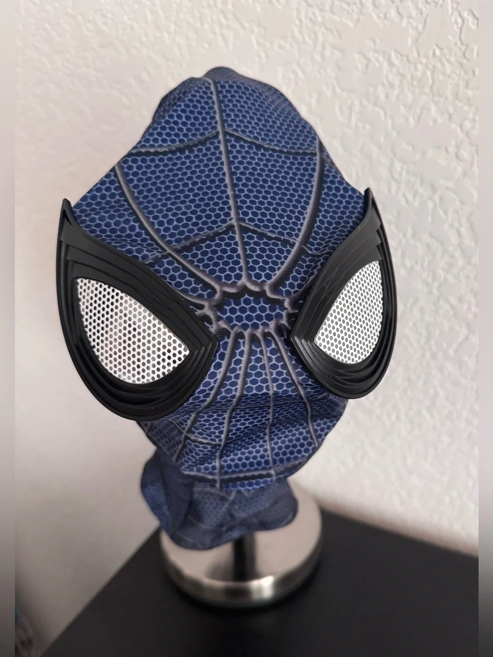 Spider-Man Venom Mask